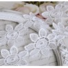 Guipure lace flowers - widh 4,5cm - white - 1 meter