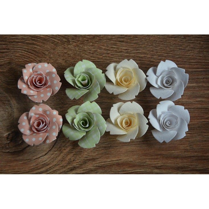 A set of paper flowers - mix of colours 103 - 8 pieces