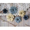 A set of paper flowers - mix of colours 160818 - 6 pieces