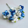 Scrapbooking kwiaty - cieniowane na niebiesko róże z papieru mullberry - 5 sztuk